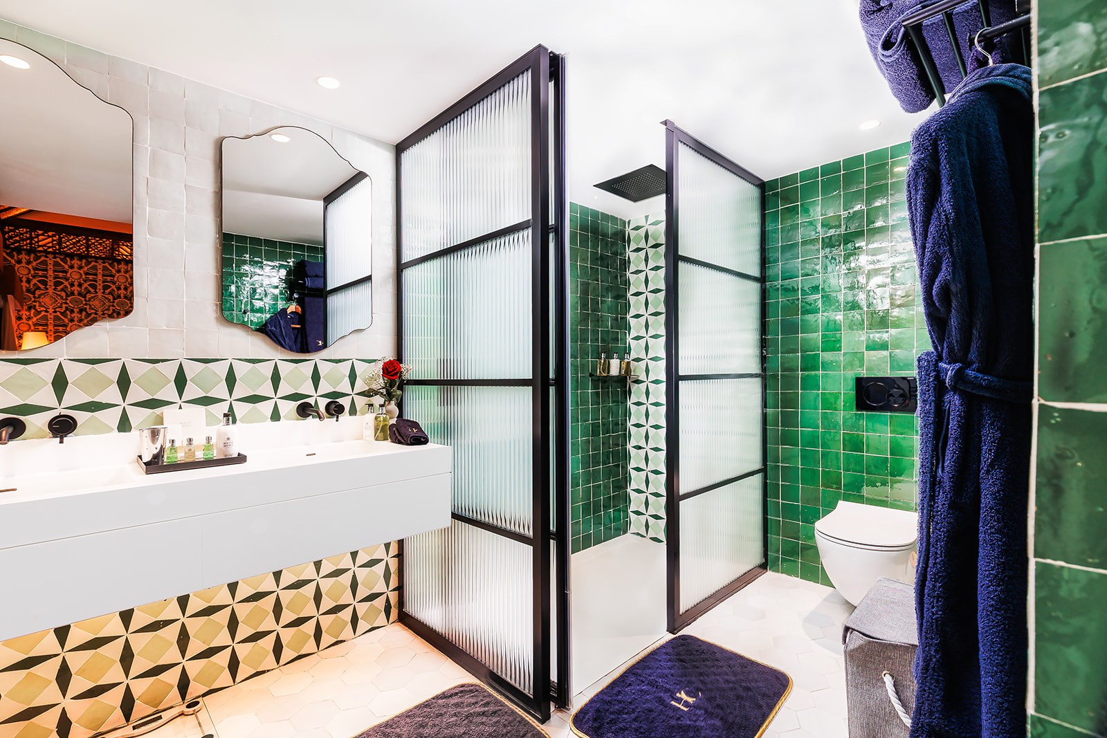 Hotel Claude Marbella Suite Alhambra detalle — fotografía hotelera